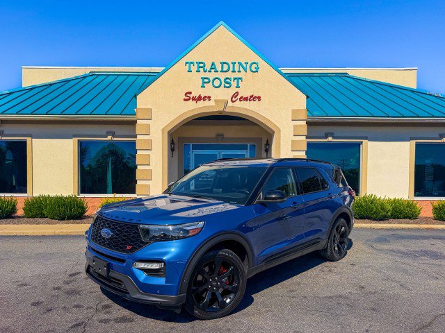 Used 2020 Ford Explorer ST w/ ST Street Pack AWD/4WD image 2