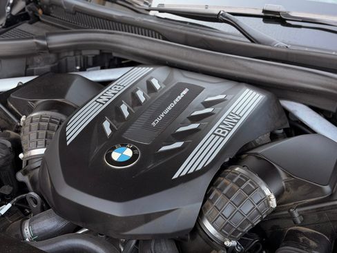 Used 2021 BMW X5 M50i w/ Executive Package AWD/4WD image 83