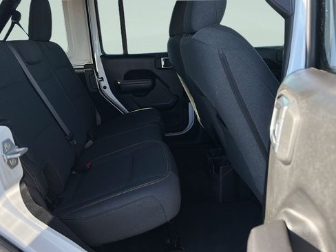 Used 2024 Jeep Wrangler Sport S image 24