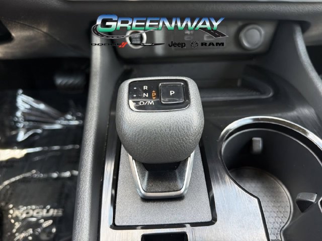 Used 2023 Nissan Rogue SV FWD image 23