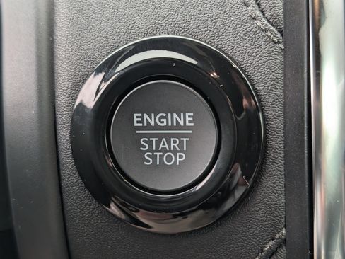 New 2026 Ford Expedition Tremor image 30