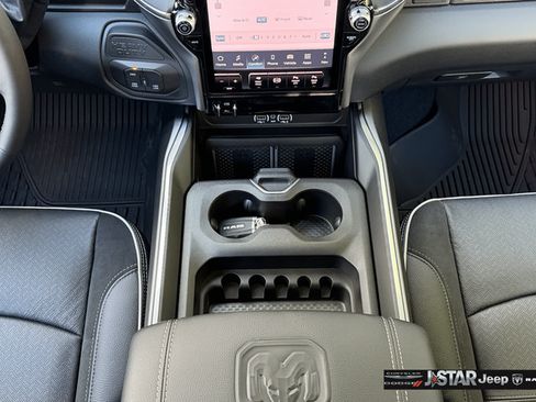New 2026 RAM 3500 Laramie AWD/4WD image 17