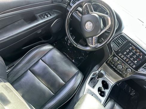 Used 2021 Jeep Grand Cherokee Overland image 20