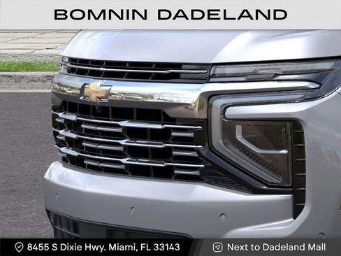 New 2026 Chevrolet Suburban Premier RWD image 13