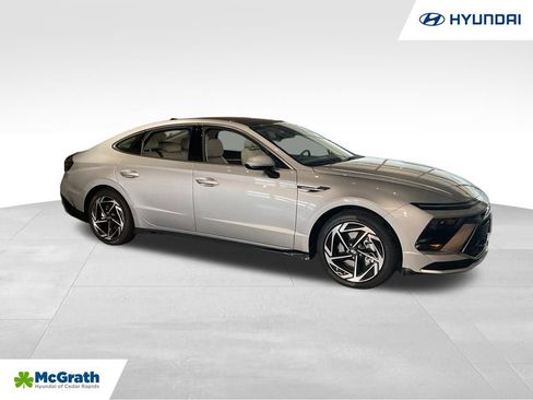 New 2025 Hyundai Sonata SEL FWD image 1