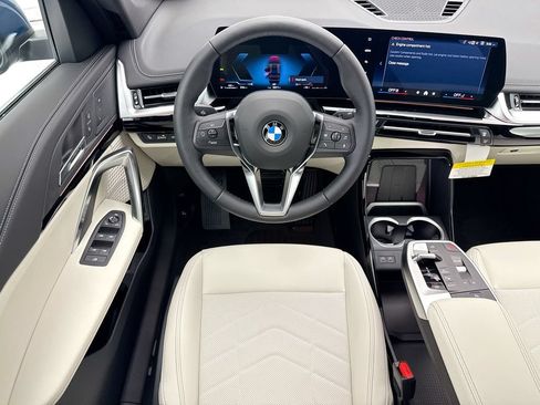 New 2026 BMW X1 xDrive28i w/ Convenience Package AWD/4WD image 10