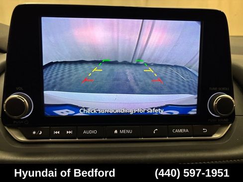 Used 2024 Nissan Rogue SV AWD/4WD image 19