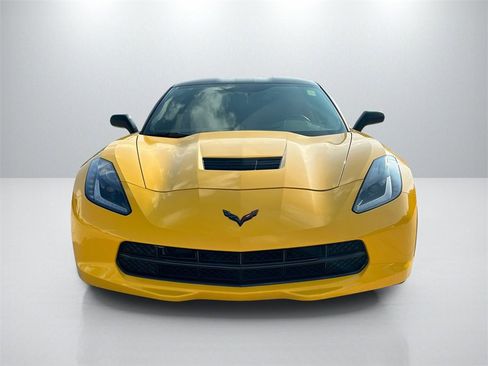 Used 2017 Chevrolet Corvette Stingray Coupe w/ Battery Protection Package image 2