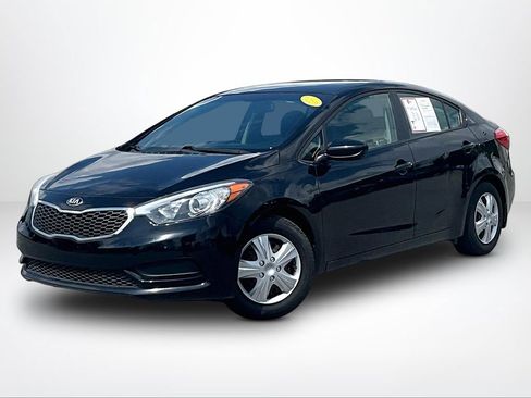 Used 2016 Kia Forte LX FWD image 2