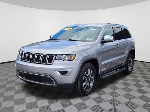 Used 2021 Jeep Grand Cherokee Limited AWD/4WD image 2