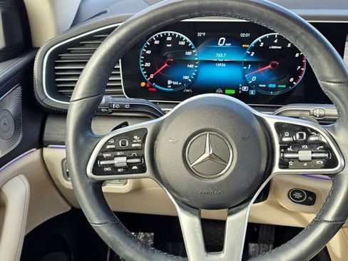 Used 2023 Mercedes-Benz GLE 450 4MATIC image 32