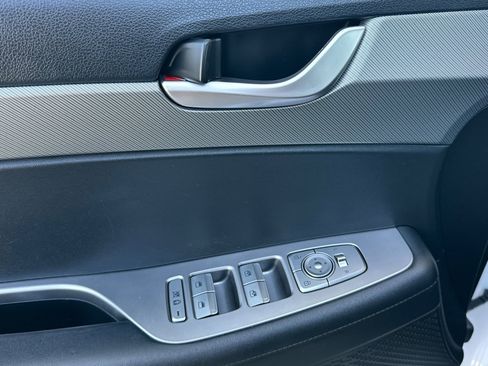 Used 2023 Hyundai Palisade SE image 11