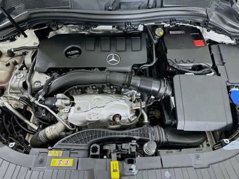 Certified 2023 Mercedes-Benz GLA 250 image 28