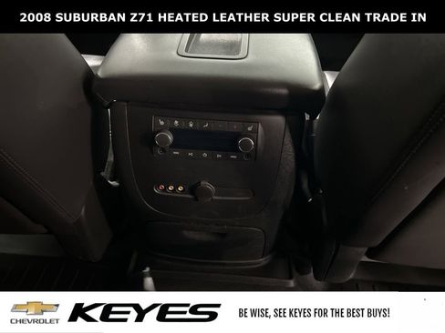 Used 2008 Chevrolet Suburban LT image 21