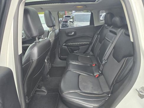 Used 2018 Jeep Compass Latitude w/ Popular Equipment Group image 13