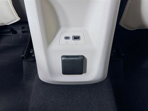 Certified 2023 Buick Envision Avenir image 27