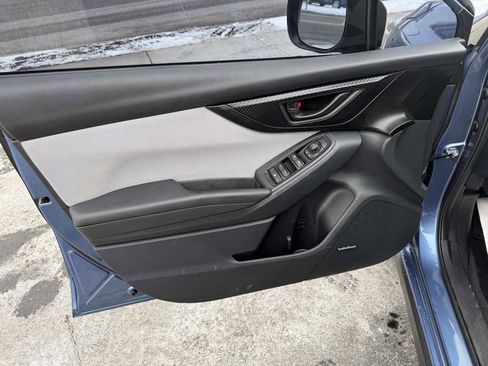 Used 2018 Subaru Crosstrek 2.0i Premium image 11