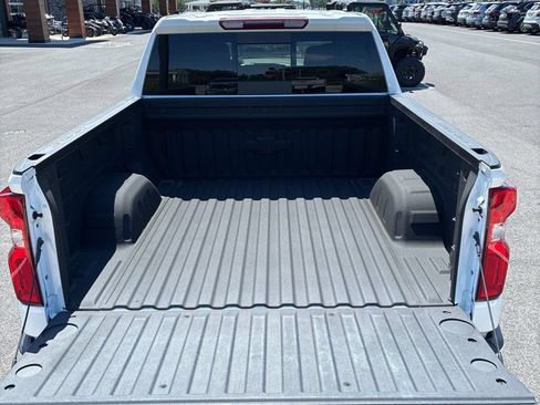 Used 2024 Chevrolet Silverado 1500 RST w/ Redline Edition AWD/4WD image 12