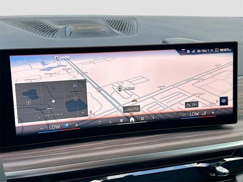 New 2026 BMW X7 M60i image 11