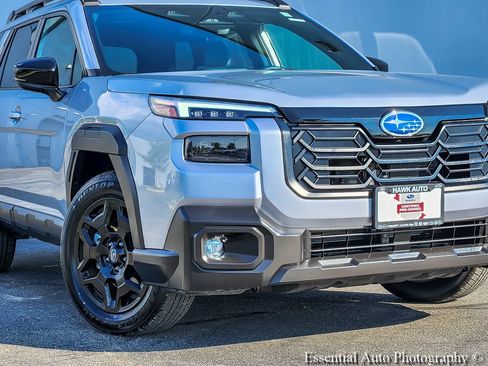 Certified 2026 Subaru Outback Limited AWD/4WD image 2