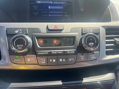Used 2016 Honda Odyssey EX-L image 18