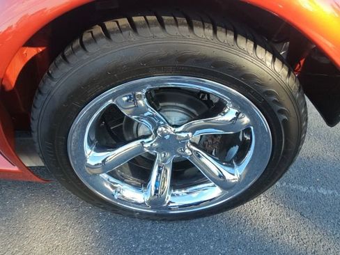Used 2001 Chrysler Prowler RWD image 11