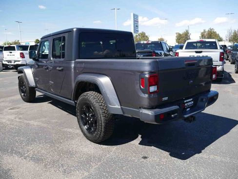 Certified 2023 Jeep Gladiator Sport AWD/4WD image 20