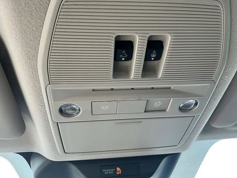 New 2026 Nissan Kicks SV image 18