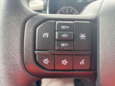 Used 2022 Ford F150 XLT image 33