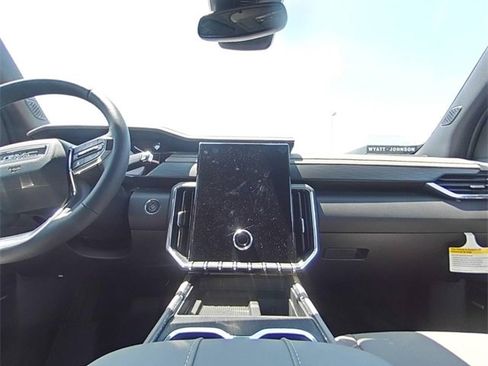 New 2025 GMC Acadia Elevation w/ Elevation Premium Package image 27