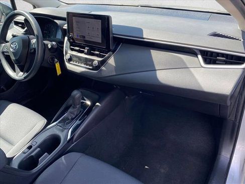 Used 2024 Toyota Corolla LE FWD image 28