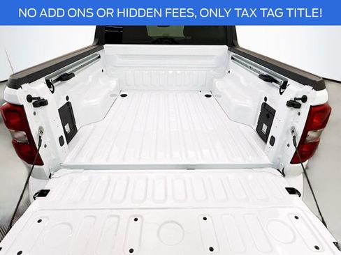 New 2025 Ford Maverick Lobo image 24