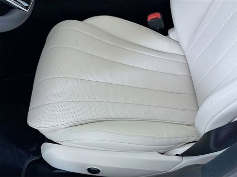 New 2026 Mercedes-Benz E 350 Sedan image 21