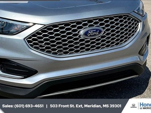 Used 2024 Ford Edge SEL image 21