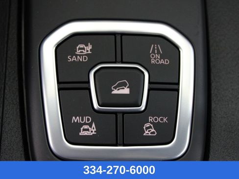 New 2026 Nissan Frontier PRO-4X w/ Pro-4x Convenience Package image 26