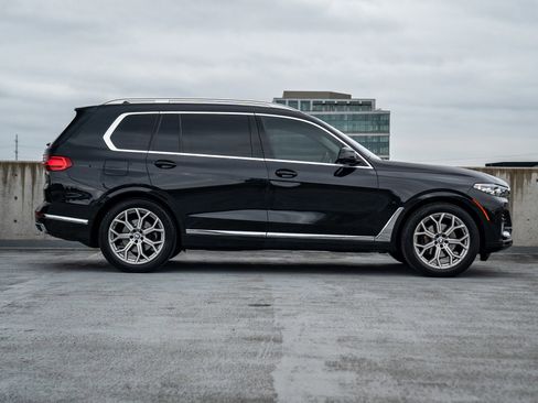 Used 2022 BMW X7 xDrive40i w/ Premium Package AWD/4WD image 7
