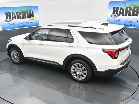 New 2026 Ford Explorer Platinum RWD image 22