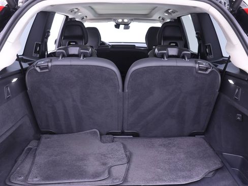 Certified 2024 Volvo XC90 B6 Plus image 21