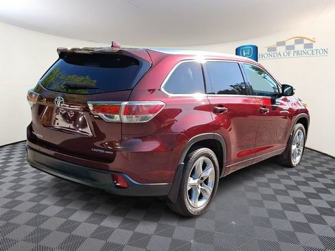 Used 2014 Toyota Highlander Limited AWD/4WD image 6