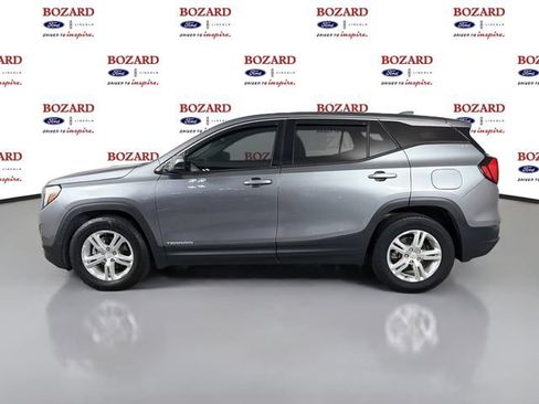 Used 2020 GMC Terrain SLE w/ LPO, Floor Liner Package FWD image 5