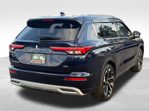Used 2022 Mitsubishi Outlander SEL image 6