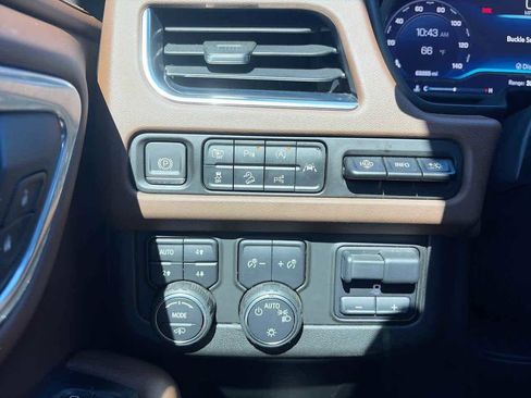 Used 2023 Chevrolet Tahoe High Country w/ Advanced Technology Package image 27