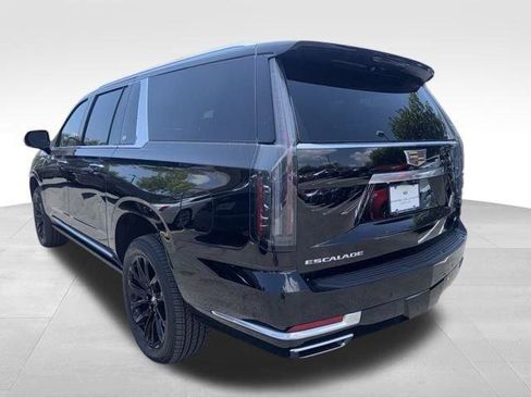 New 2025 Cadillac Escalade ESV Premium Luxury w/ Touring Package image 3