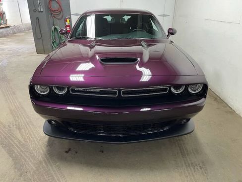 Used 2022 Dodge Challenger R/T image 5