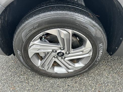 Certified 2023 Hyundai Santa Fe SEL image 11