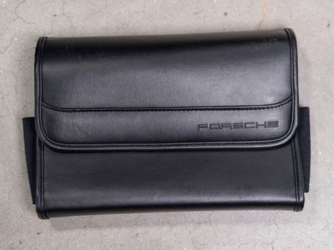 Used 2005 Porsche 911 Carrera image 69