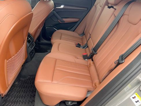 Certified 2023 Audi Q5 2.0T Premium w/ Convenience Package image 15