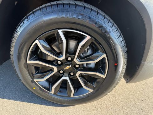 Used 2023 Chevrolet TrailBlazer ACTIV FWD image 26