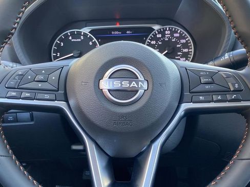 New 2025 Nissan Sentra SR image 15