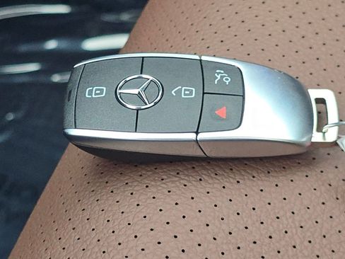 New 2025 Mercedes-Benz GLE 350 4MATIC image 37